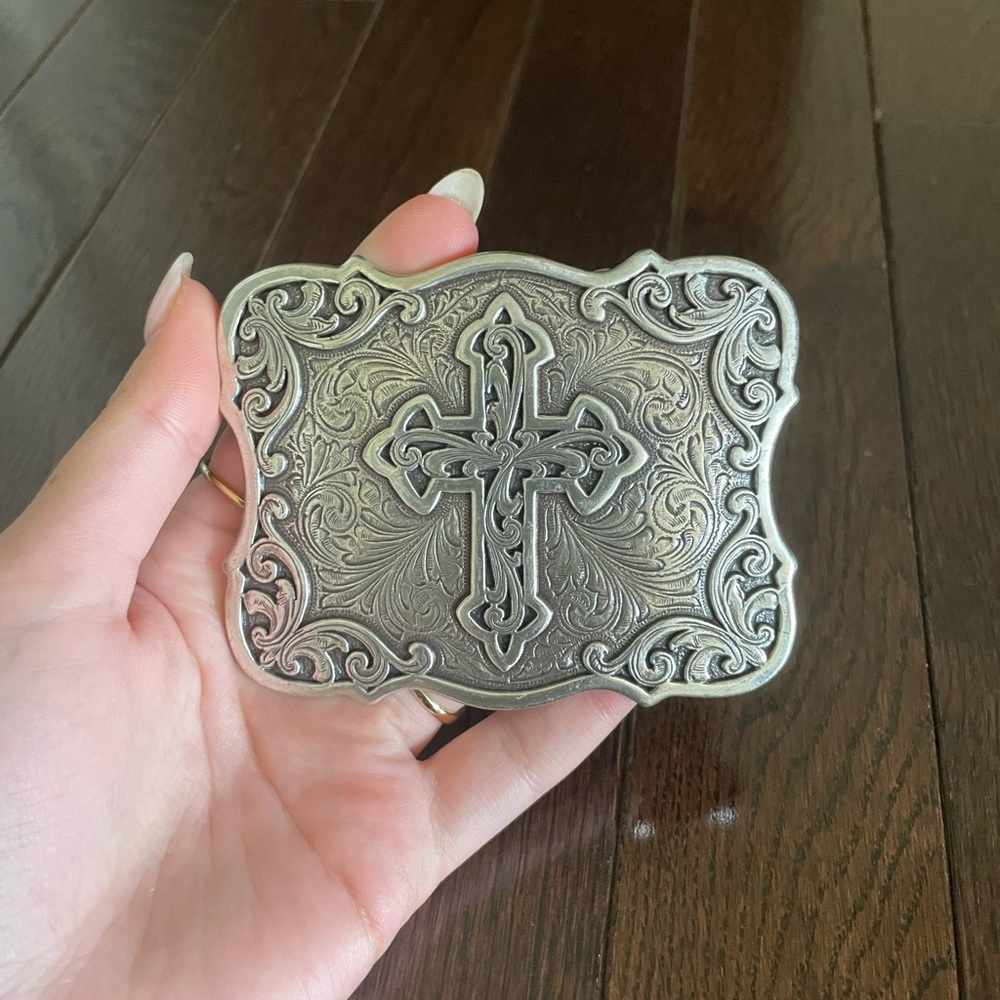 Silver Cross Belt Buckle